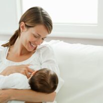 Lactancia materna adecuada para un bebé sano